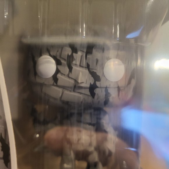 Pop Art Series Batman Funko Shop Exclusive Funko Pop - Picture 7 of 7